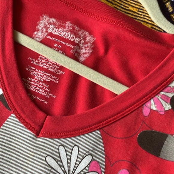 Colorful, sleeveless top - Picture 3 of 3